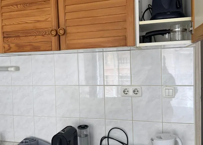 Onyx With Free Private Garage + Ac
